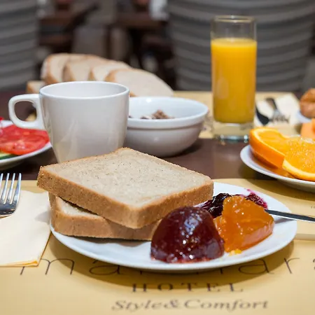 Hotel Marmara 4*