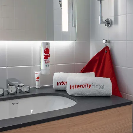 Intercityhotel Hotel 4*