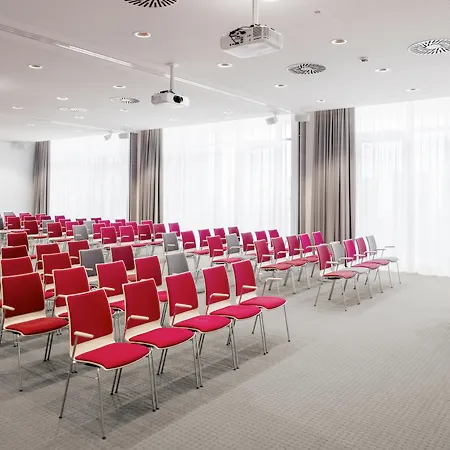 Intercityhotel 4* Budapeszt