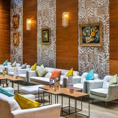 Charm - Formerly Boutique 4*