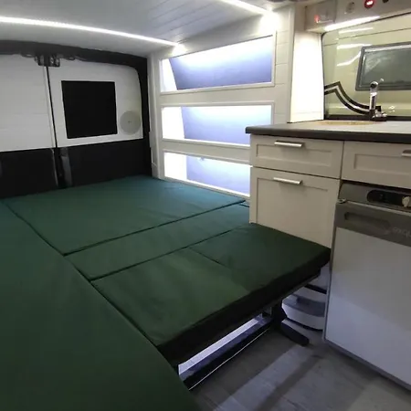 Camping Vip Caravan Motorhome - Lakóautó *