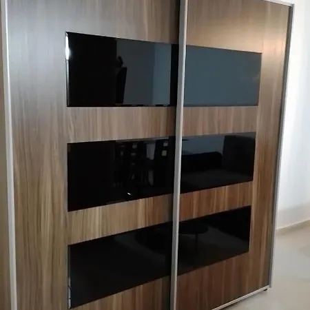Apartman 2 *