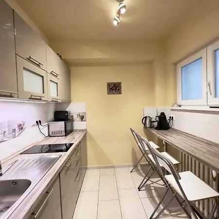 Apartment Brand New In The Center