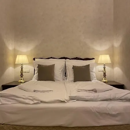Opera16 Guestrooms Budapešť