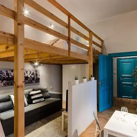 Apartment Blue Lotus T50 *