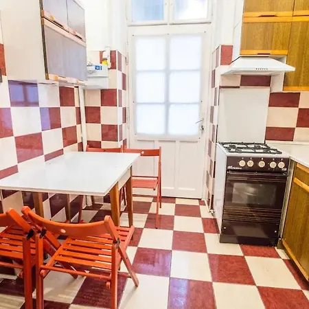 Center 5 Private For 19 People Privat bolig