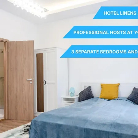 3 En Bedroom Flat In The Main Centre For 6ppl, 3bdr,3bthr,ac Apartment Budapest
