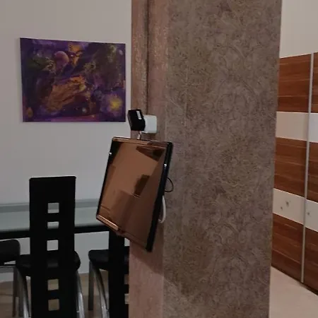 2 Apartman *