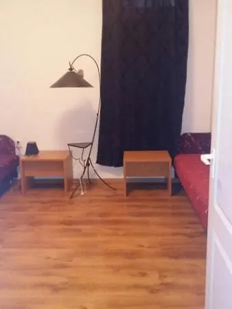Apartman 2 *
