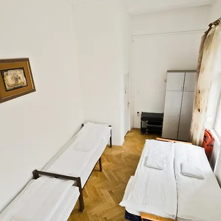 Center 5 Private For 19 People Privat bolig