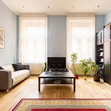 Apartment F24 Ferenc *