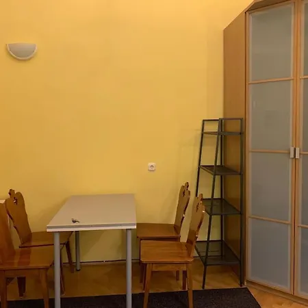 Daire 2 Next To New York Cafe Budapeşte