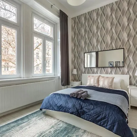 דירה Deluxe Cozy In The Heart Of *