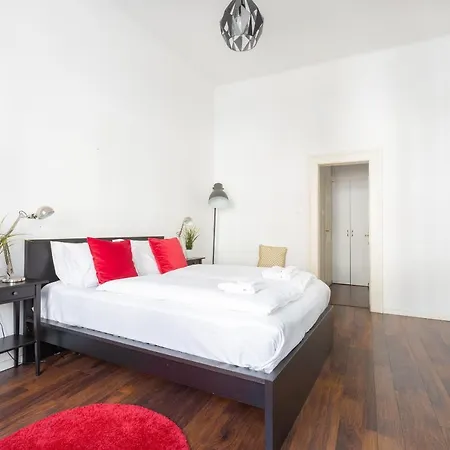 Red Dot One - New Unit In Heart Of Jewish Quarter Apartamento *