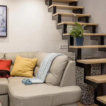 L1 Apartment