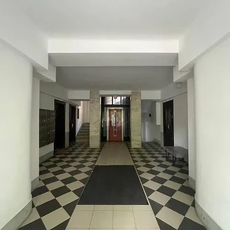 Apartment Heart & Cherry Residency