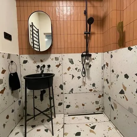 Apartment Heart & Cherry Residency
