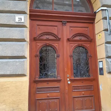Travelers Apartment
