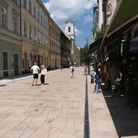 Vaci *