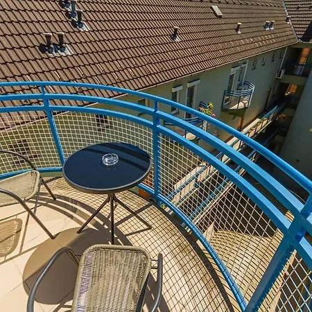 דירה Roomy 80sqm At Center Free Parking Space, Ac & Balcony, Separate Ac In Four