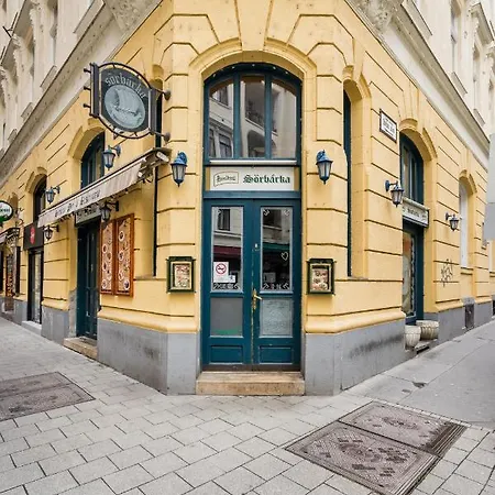 Апартаменты Pyvo Street With Balcony By Nw