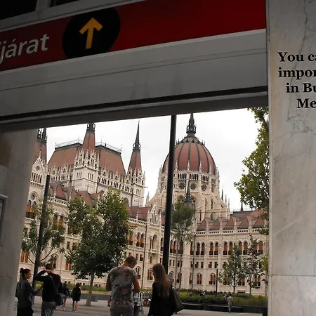 Mogyorodi * Budapešť