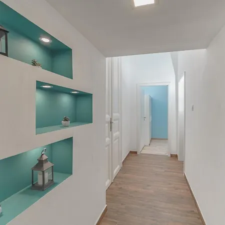 Apartment Cityscape Budget Wesselenyi *