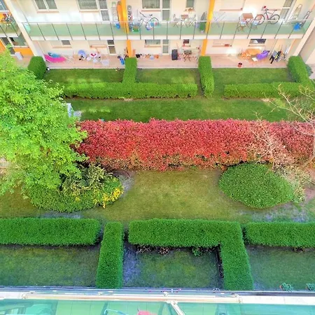 Happy Living W Balcony Apartman *
