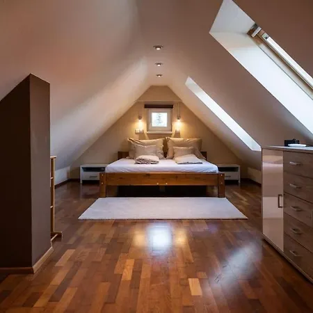 D12 Apartman Budapest