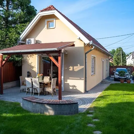 Apartman D12