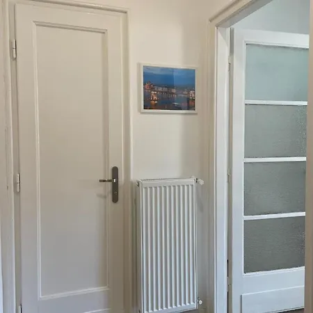 Neighbor Of Gellert By Nw Appartement