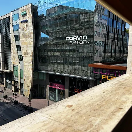 Appartement Corvin Boutique Parking In The Plaza *