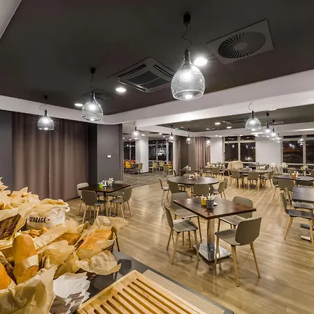 Hotel Park By Radisson