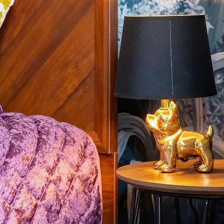 Apartment Stylish And Colorful With Balcony - Special Offer