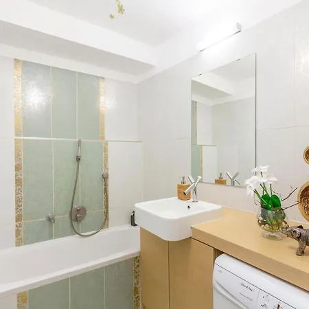 Appartement Deluxe Quentin 3bedrm, 2bathrm