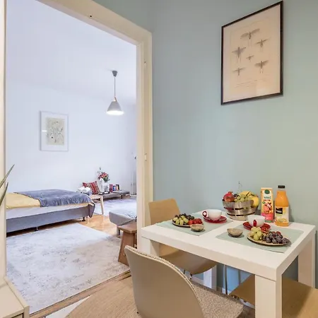 Modern Flat In Heritage District Near The Center * Budapest