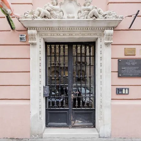 Modern Flat In Heritage District Near The Center Apartment Budapest