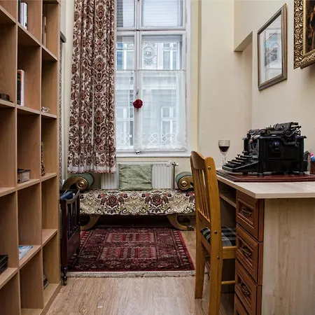 Apartment New Broadway Classic