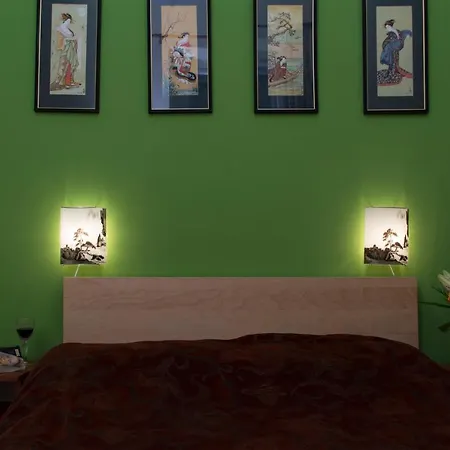 New Broadway Classic Apartment Budapest