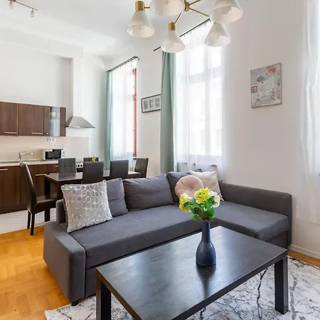 Gozsdu Aparment By Quentin Homes Apartment *