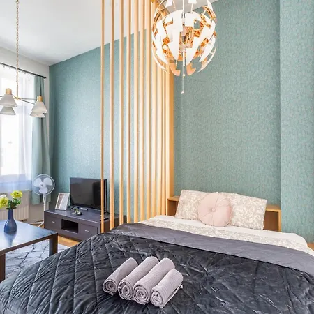 Gozsdu Aparment By Quentin Homes * Budapest