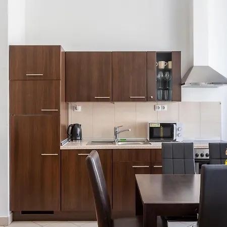 Gozsdu Aparment By Quentin Homes * Budapest
