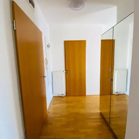 K13 A4.4 Daire Budapeşte
