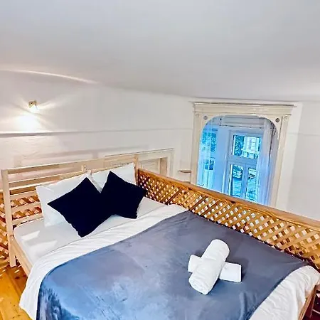 Ulloi - Unique Style Near Corvin Apartman Budapest