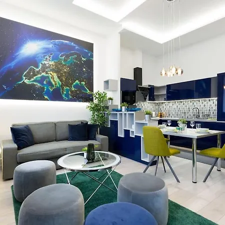 Grand & Luxurious In The Heart Of Budapest, 2br & 2bt Apartment *