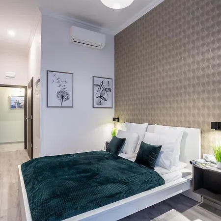 Apartment Extra New & Stylish Budapest