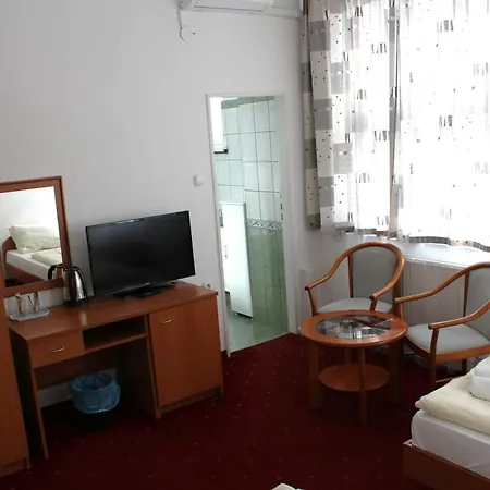 Pensiune Broadway 2*