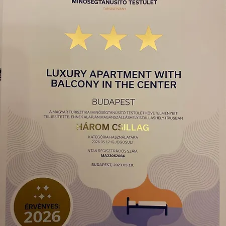 Luxury With Free Garage And Balcony In The Center * 布达佩斯