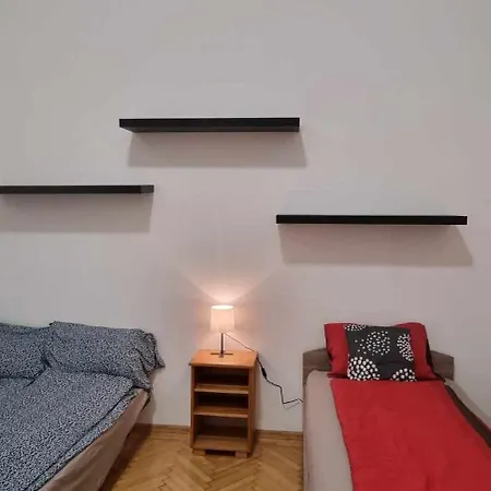 Homestay Lookery *