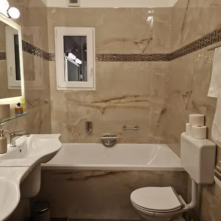 Opera View - Live In Luxury Apartment *